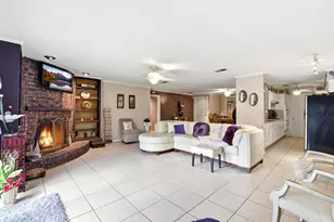 730 Seacliff Dr, Houston, TX 77062 - Photo 19