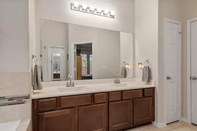 1827 Stieler Drive, Houston, TX 77049 - Photo 25
