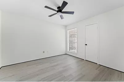 12123 Plumpoint Drive, Houston, TX 77099 - Photo 13