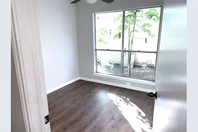 12333 Corona Lane, Houston, TX 77072 - Photo 11