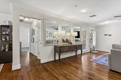 2106 Saxon Drive, Houston, TX 77018 - Photo 19