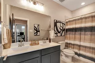 16548 Gaines Gln Ln, Montgomery, TX 77316 - Photo 33