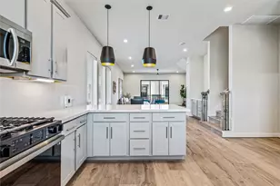 3922 Willowbend Pt Dr, Houston, TX 77025 - Photo 15