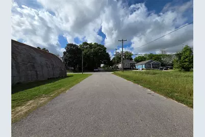 601 Franklin Street, Liberty, TX 77575 - Photo 19