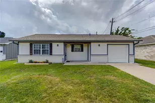 5317 Crestmont St, Baytown, TX 77521 - Photo 1