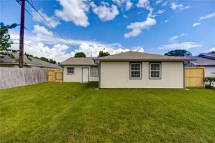 5317 Crestmont St, Baytown, TX 77521 - Photo 39