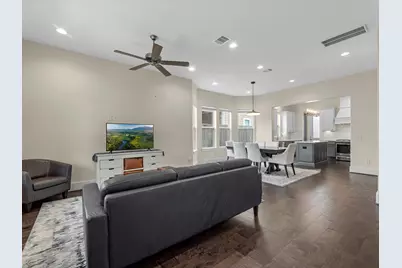 55 Red Harper Drive, Spring, TX 77389 - Photo 9