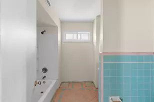 600 E Whitney St, Houston, TX 77022 - Photo 15