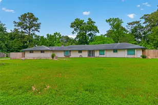 1701 Mistletoe Ln, Houston, TX 77339 - Photo 3