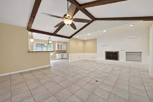 1701 Mistletoe Ln, Houston, TX 77339 - Photo 13
