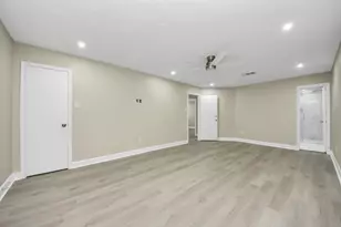 5035 E Pagewick Dr, Houston, TX 77041 - Photo 25