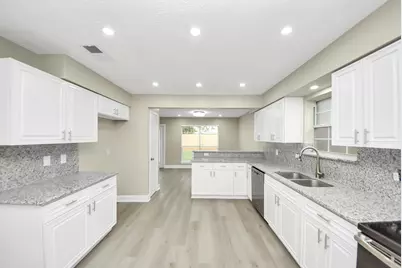5035 E Pagewick Drive, Houston, TX 77041 - Photo 13
