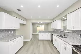 5035 E Pagewick Dr, Houston, TX 77041 - Photo 13