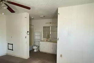 429 17th Ave N, Texas City, TX 77590 - Photo 13