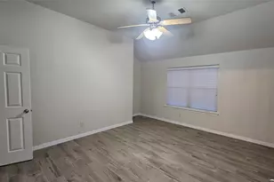 10002 Blissfull Valley Ln, Tomball, TX 77375 - Photo 19