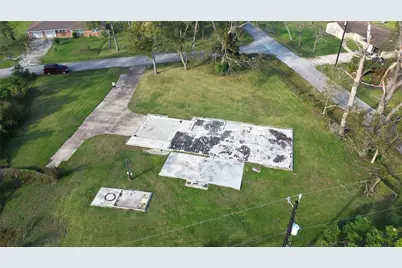 6403 Spencer Drive, Jones Creek, TX 77541 - Photo 3