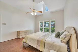 803 Island Meadow Ct, Houston, TX 77062 - Photo 27