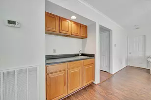 803 Island Meadow Ct, Houston, TX 77062 - Photo 13