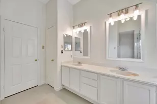 803 Island Meadow Ct, Houston, TX 77062 - Photo 31