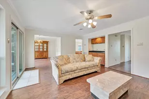 803 Island Meadow Ct, Houston, TX 77062 - Photo 15