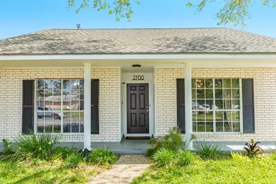 2700 E Palm Circle, Galveston, TX 77551 - Photo 35