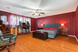 2700 E Palm Circle, Galveston, TX 77551 - Photo 25