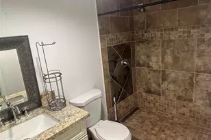 4375 Kevinkay Dr, Houston, TX 77084 - Photo 9