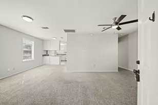 7357 1/2 Brace St, Houston, TX 77061 - Photo 11