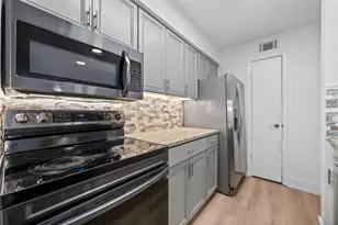 250 El Dorado Blvd, Houston, TX 77598 - Photo 9