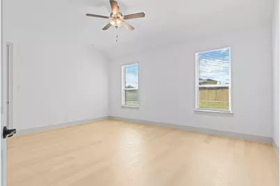 14315 Core Meadows Drive, Texas City, TX 77539 - Photo 19