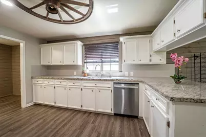 12049 Clark Lane, Conroe, TX 77385 - Photo 11