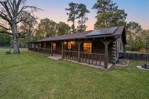 12049 Clark Ln, Conroe, TX 77385 - Photo 3