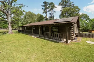 12049 Clark Ln, Conroe, TX 77385 - Photo 5