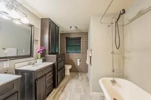 12049 Clark Ln, Conroe, TX 77385 - Photo 19