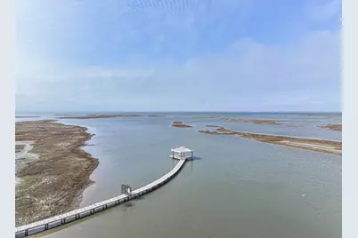 18051 Shaman Drive, Galveston, TX 77554 - Photo 15