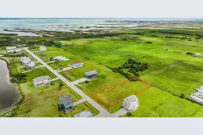 18051 Shaman Drive, Galveston, TX 77554 - Photo 9