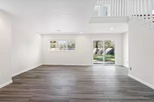 4510 Hidden Springs Dr, Houston, TX 77084 - Photo 7