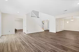 4510 Hidden Springs Dr, Houston, TX 77084 - Photo 9