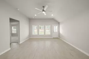 2626 Ivory Basewood Ln, Katy, TX 77493 - Photo 9