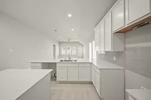 2626 Ivory Basewood Ln, Katy, TX 77493 - Photo 5