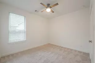 516 Timber Voyage Ct, Conroe, TX 77304 - Photo 9