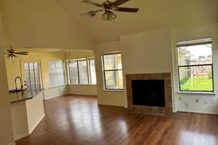 8623 Beechcrest St, Houston, TX 77083 - Photo 3