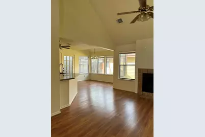 8623 Beechcrest Street, Houston, TX 77083 - Photo 7