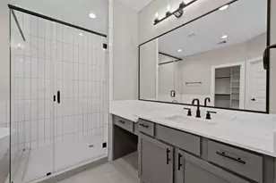 1438-A Dian St, Houston, TX 77008 - Photo 11