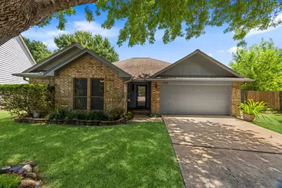 5919 Santa Fe Circle, Dickinson, TX 77539 - Photo 5