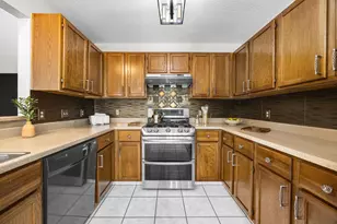 5919 Santa Fe Cir, Dickinson, TX 77539 - Photo 25