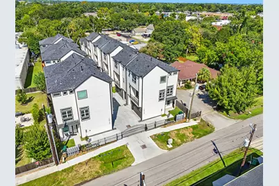 1913 Hoskins Drive #D, Houston, TX 77080 - Photo 23