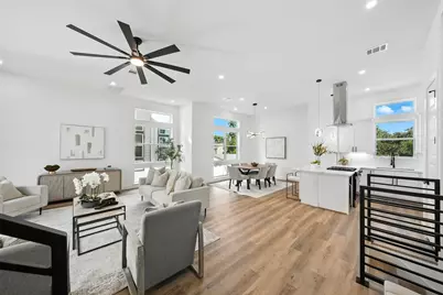 1913 Hoskins Drive #D, Houston, TX 77080 - Photo 3