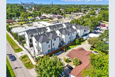 1913 Hoskins Drive #D, Houston, TX 77080 - Photo 1