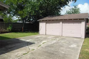 8110 Livingston, Houston, TX 77051 - Photo 11